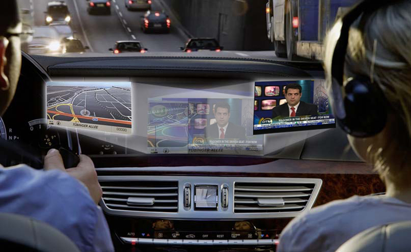 Illustration for article titled The Ten Most Distracting New Car Technologies